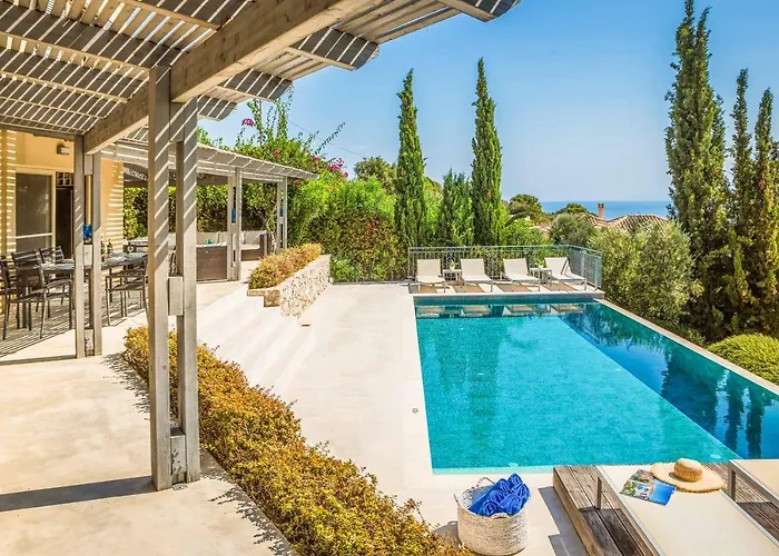 Villa Kaminia Ratzaklion